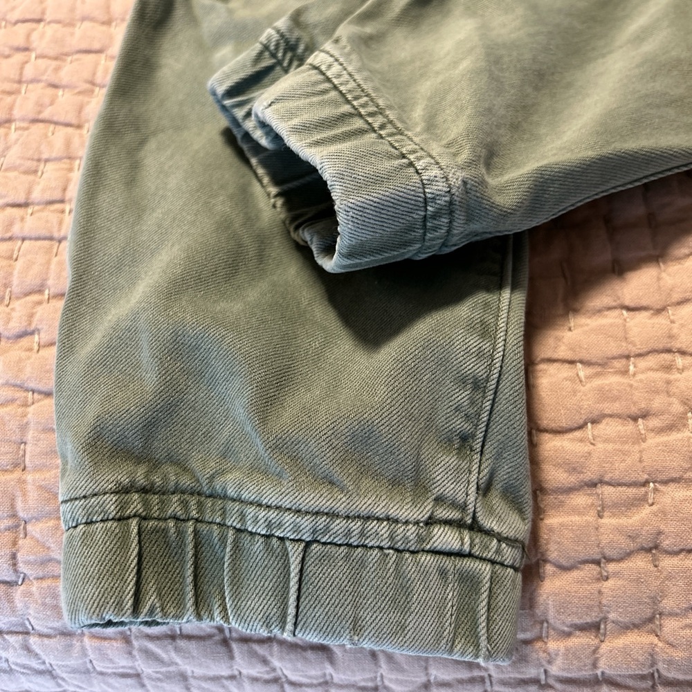 VERVET By FLYING MONKEY Barrel Style Sage Green Joggers - Picture 5 of 9